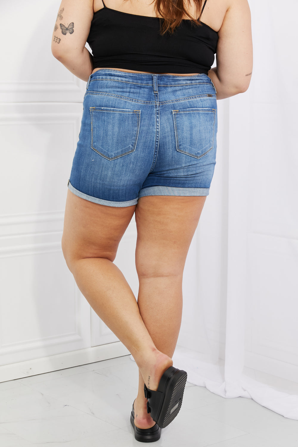 Maggie Medium Rise Shorts