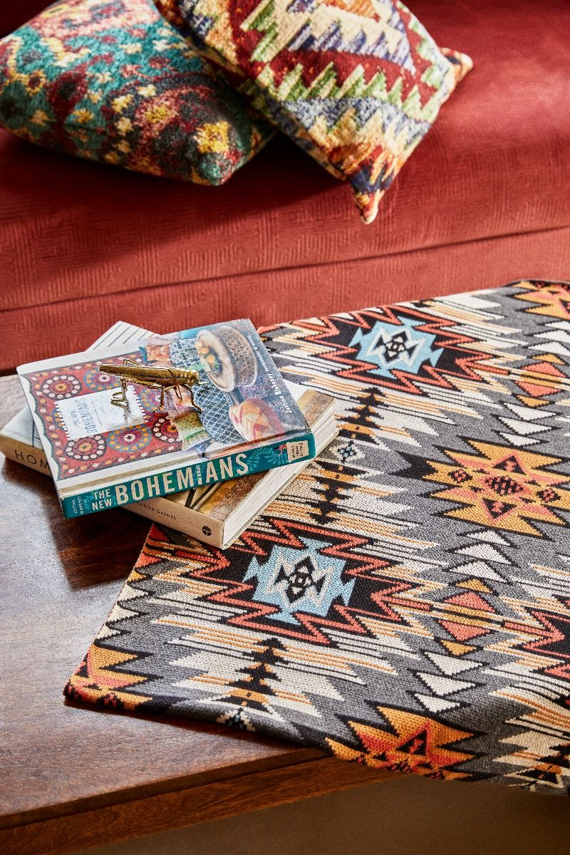 Black discount aztec throw